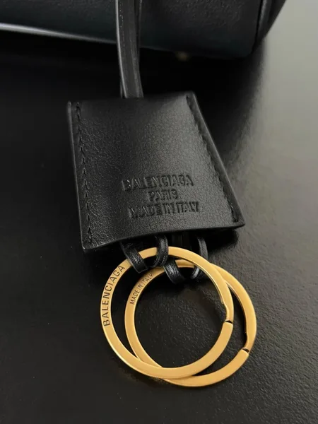 Balenciaga Rodeo Medium Bag in Black Calfskin product view 8