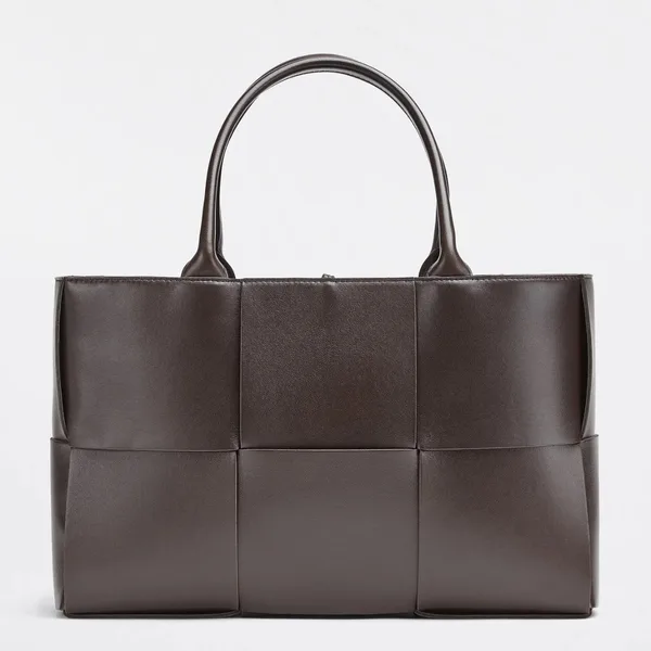Bottega Veneta Arco Medium Tote In Fondant Intrecciato Lambskin product photo