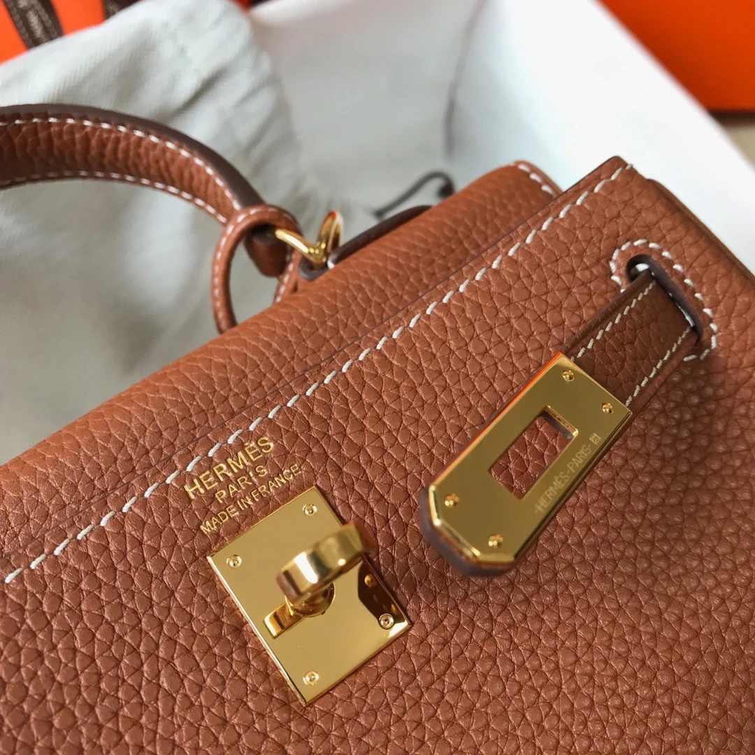 Hermes Kelly 20cm Bag In Gold Clemence Leather GHW product view 4