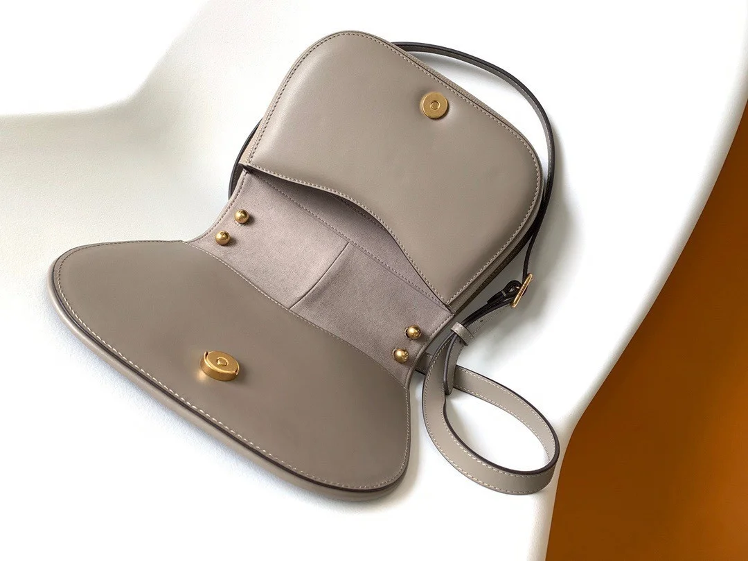 Fendi C’mon Medium Bag in Grey Calfskin product view 2