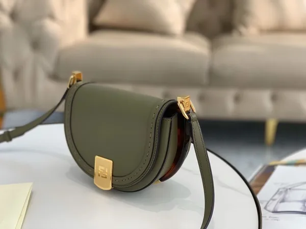 Fendi Moonlight Saddle Bag In Green Calfskin product view 4