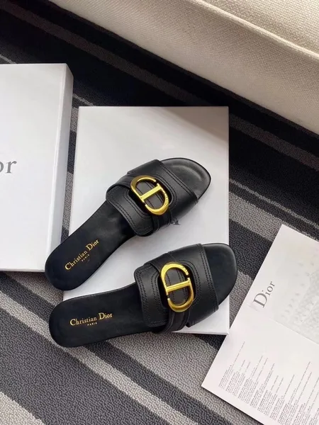 Dior 30 Montaigne Slides In Black Calfskin product view 4