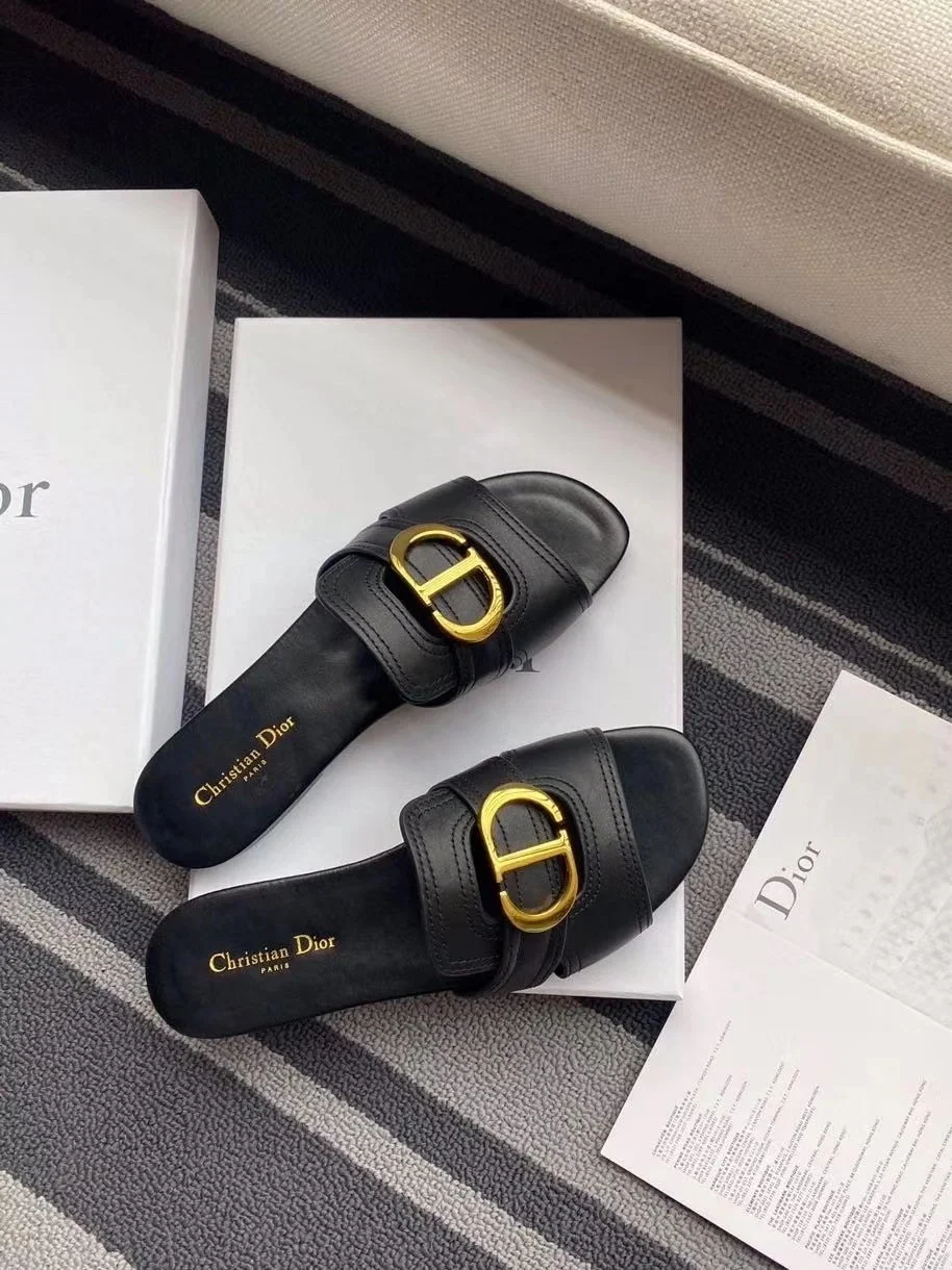 Dior 30 Montaigne Slides In Black Calfskin product view 4