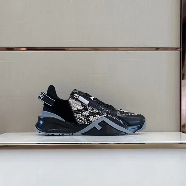 Fendi Flow Low-Top Sneakers Black/White product view 3