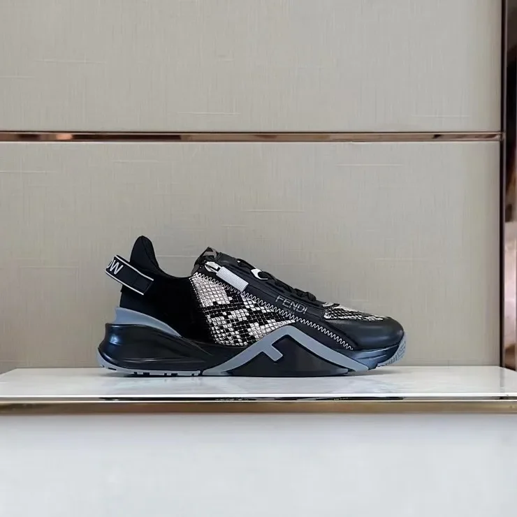 Fendi Flow Low-Top Sneakers Black/White product view 3