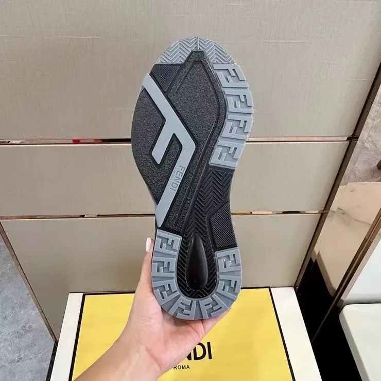 Fendi Flow Low-Top Sneakers Black/White product view 8