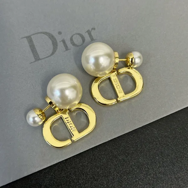 Dior Tribales Earrings in Metal and White Pearl-Effect Details with Rani Pink Lacquer product view 5