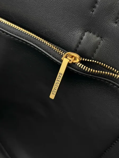 Balenciaga Bel Air Carry All Medium Bag in Black Calfskin product view 3