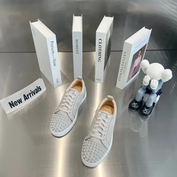 Christian Louboutin Louis Junior Spikes Textured Sneakers Off-White product view 2