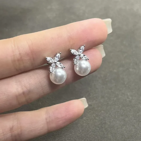 Tiffany & Co. Victoria Flower Pearl-Effect Earrings Silver-Tone product view 3