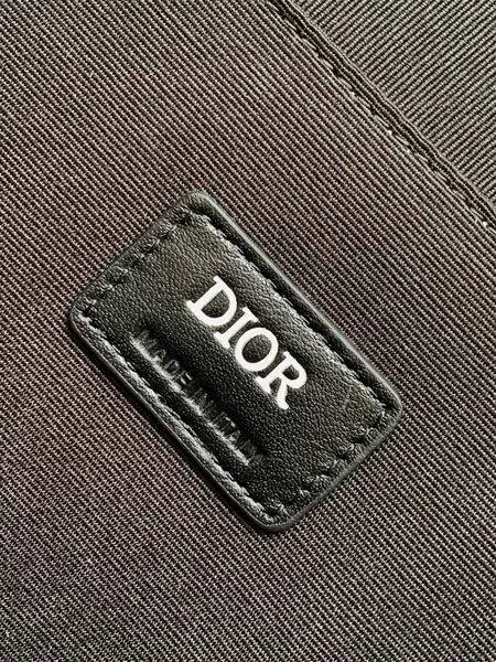 Dior Safari Tote Bag in Black CD Diamond Canvas product view 8