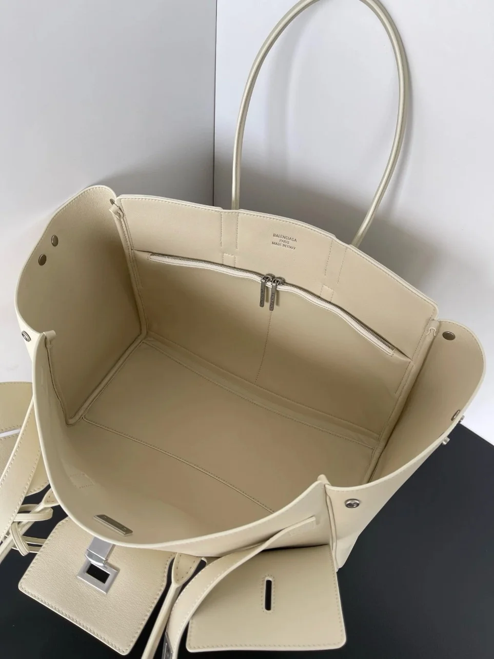 Balenciaga Bel Air Carry All Medium Bag in Beige Calfskin product view 3