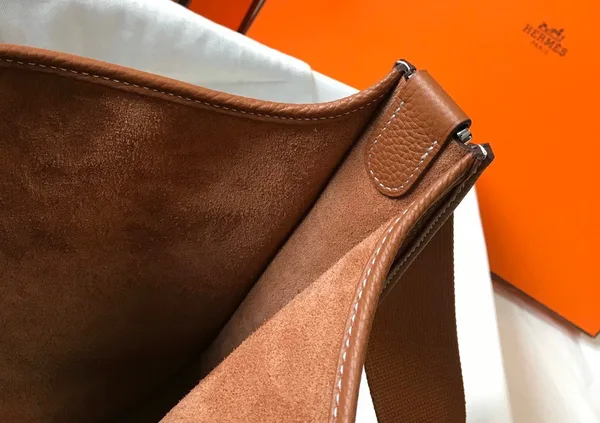 Hermes Evelyne III 29 Bag In Gold Clemence Leather product view 8