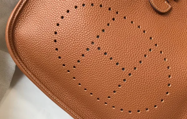 Hermes Evelyne III 29 Bag In Gold Clemence Leather product view 6