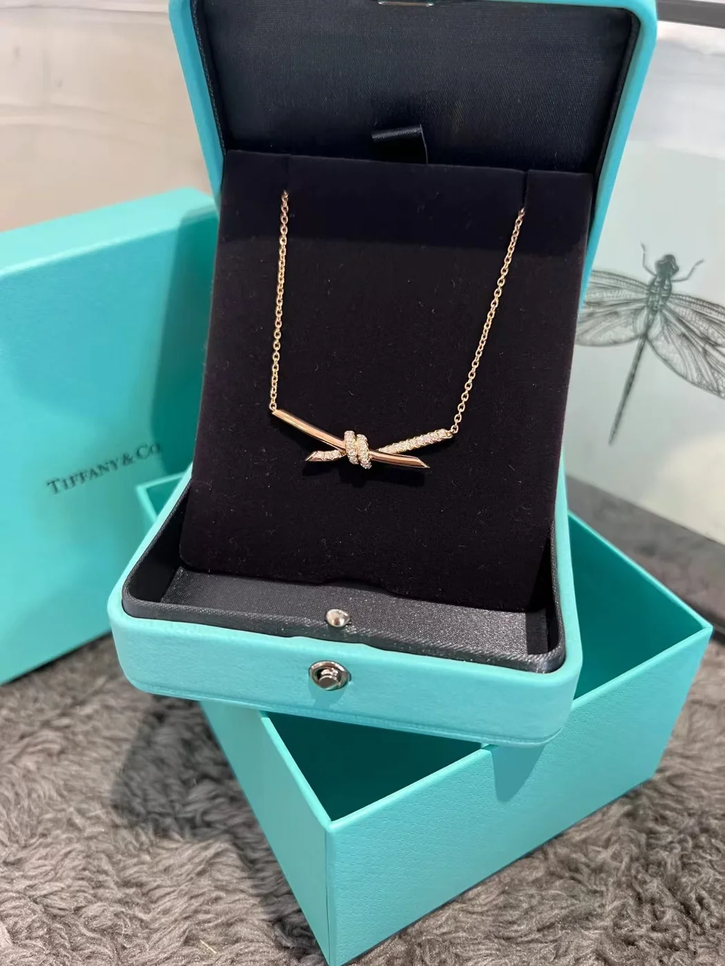 Tiffany & Co. Smooth Knot Pendant Necklace Gold-Tone product view 2