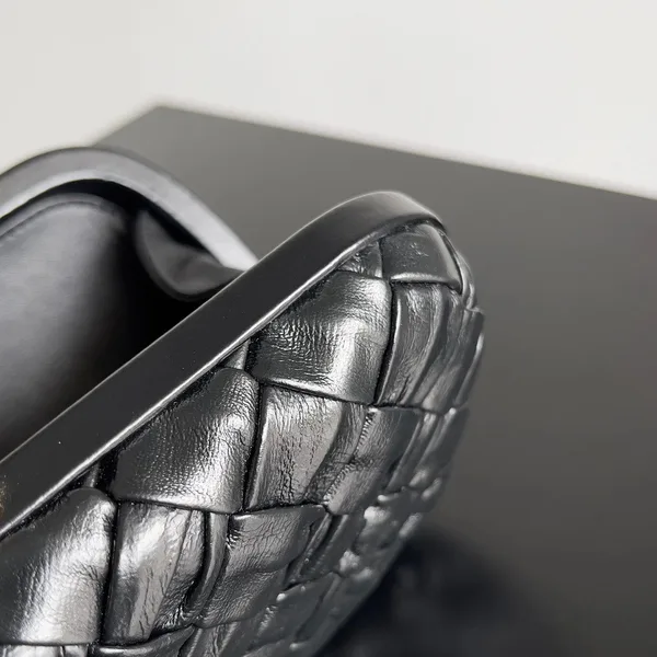 Bottega Veneta Knot Minaudiere Clutch In Black Foulard Intreccio Leather product view 2