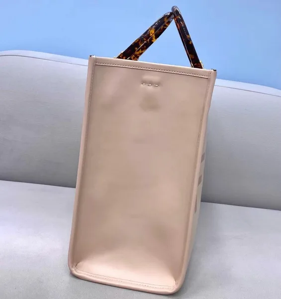 Fendi Sunshine Medium Tote Bag In Beige Calfskin product view 4