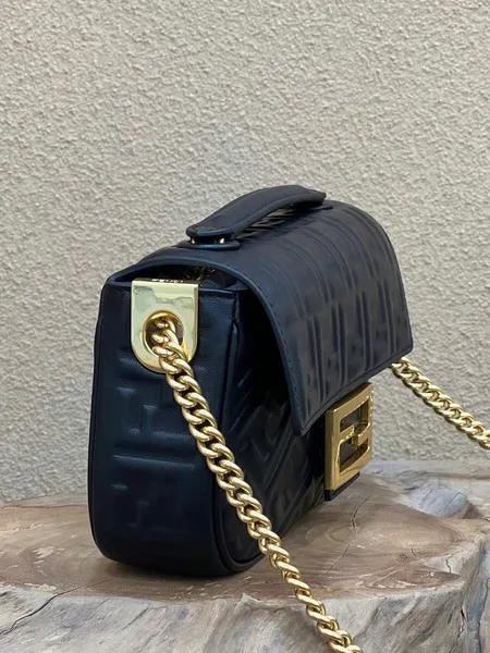 Fendi Baguette Chain Midi Bag In Black Nappa Leather product view 4