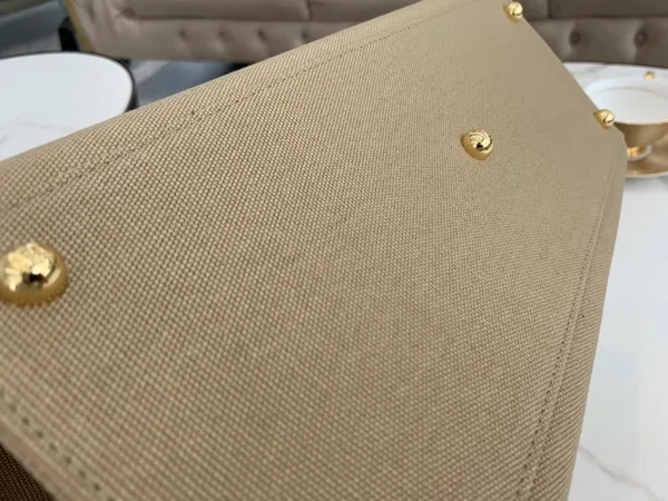 Fendi Sunshine Medium Tote Bag In Beige Canvas product view 8