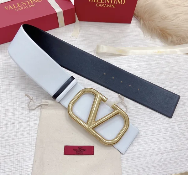 Valentino VLogo Reversible Belt 70mm in White and Black Calfskin product view 2