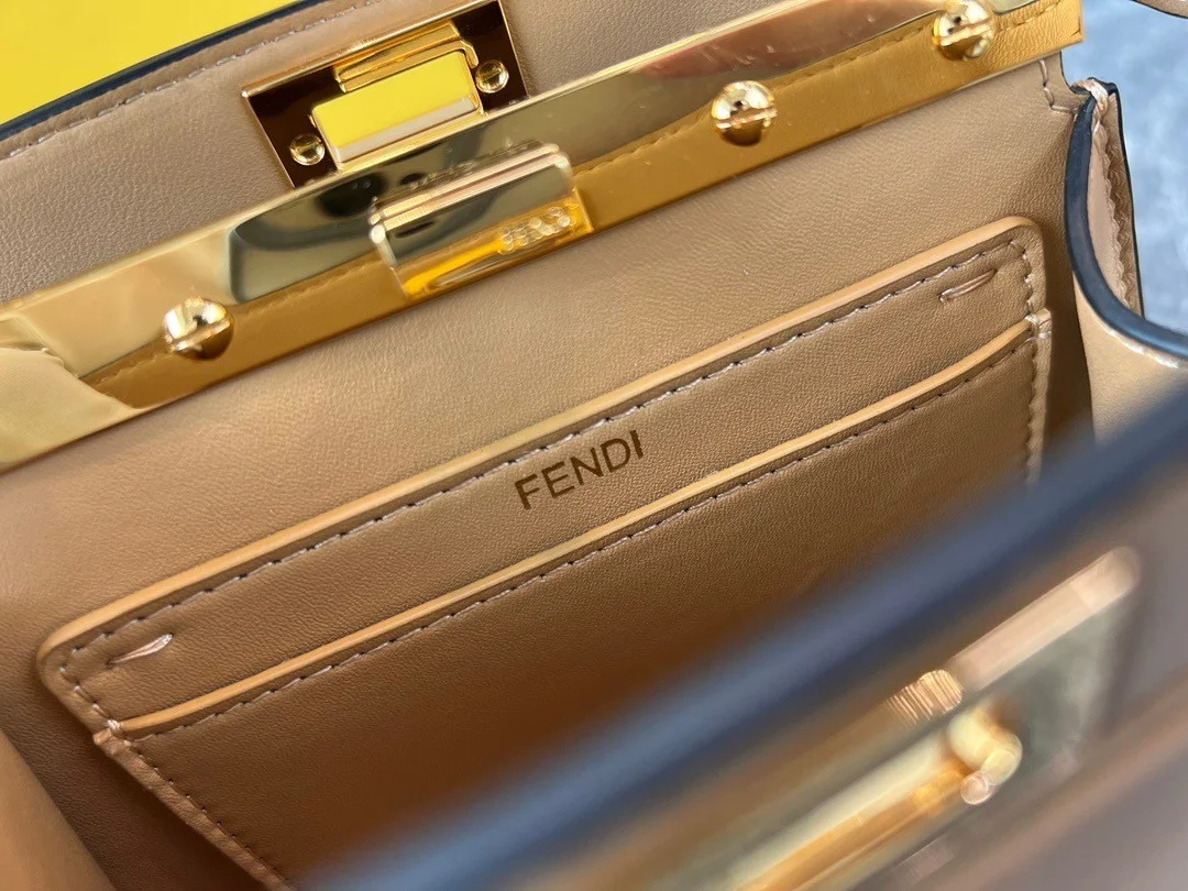 Fendi Peekaboo ISeeU Petite Bag In Beige Nappa Leather product view 5