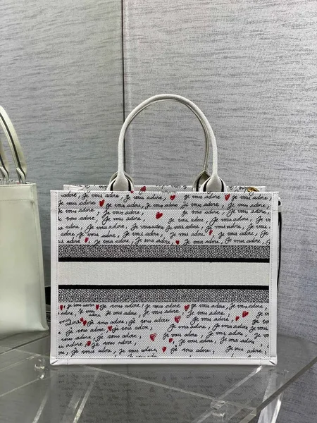 Dior Dioramour Medium Book Tote Bag with Strap in Je Vous Adore Embroidery and White Calfskin product view 4
