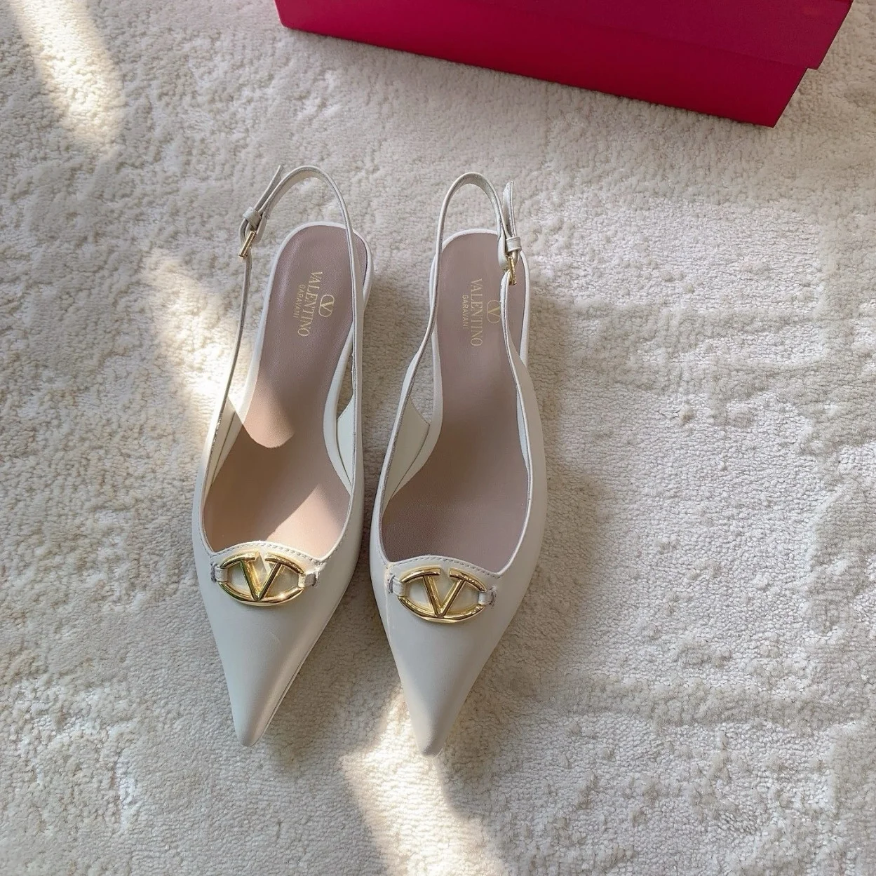 Valentino Bold Edition VLogo Slingback Ballerinas in White Leather product view 6