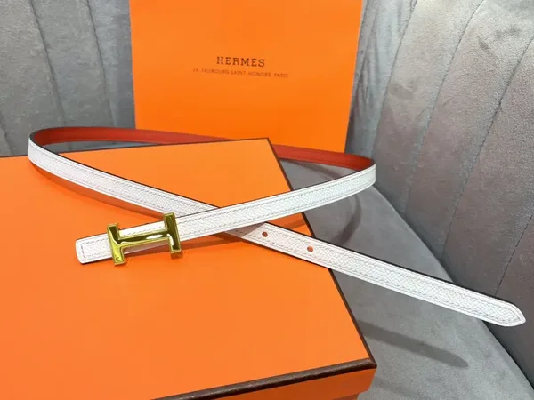 Hermès White/Red Reversible Belt with Gold-Tone Slim H Buckle product photo