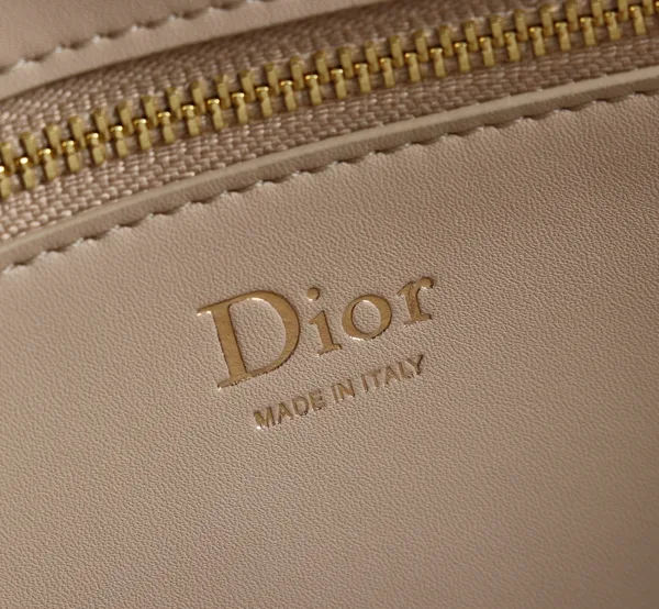 Medium Dior Médaillon Flap Bag — Beige product view 9