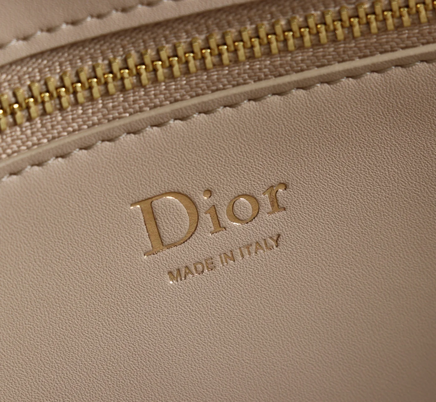 Medium Dior Médaillon Flap Bag — Beige product view 9