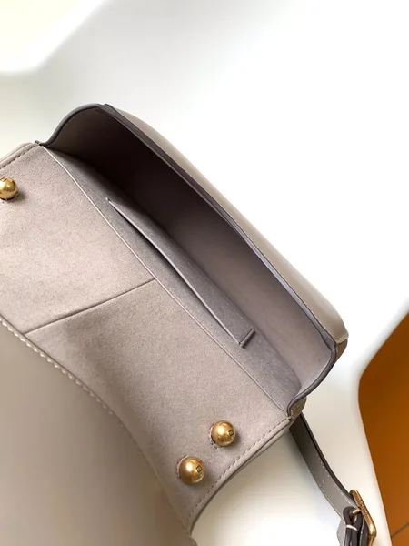 Fendi C’mon Medium Bag in Grey Calfskin product view 7