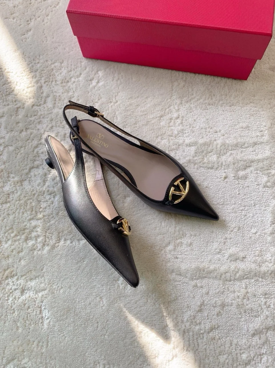 Valentino Bold Edition VLogo Slingback Ballerinas in Black Leather product view 4