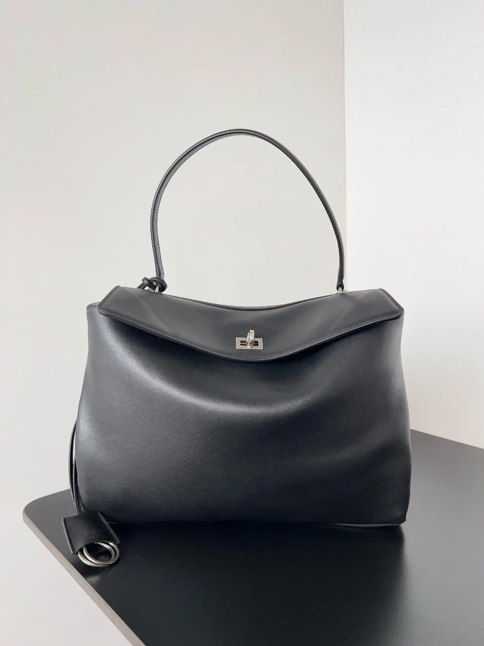 Balenciaga Rodeo Medium Bag in Noir Calfskin product view 6
