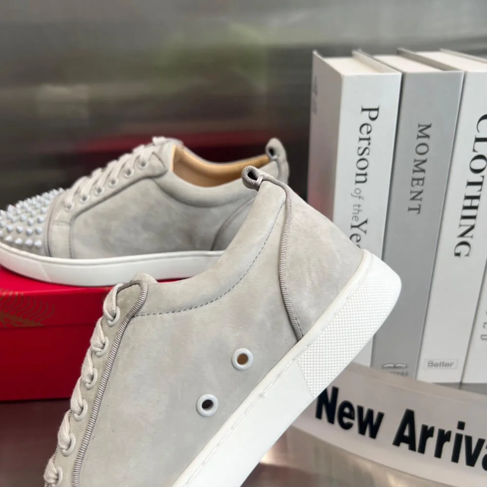 Christian Louboutin Louis Junior Spikes Textured Sneakers Off-White product view 6