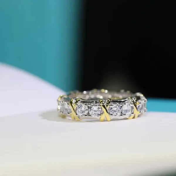 Tiffany & Co. Edge Cross Pavé-Effect Ring Two-Tone product photo