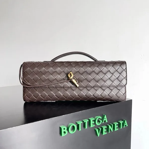 Bottega Veneta Andiamo Clutch with Handle in Fondant Intrecciato Lambskin product view 3