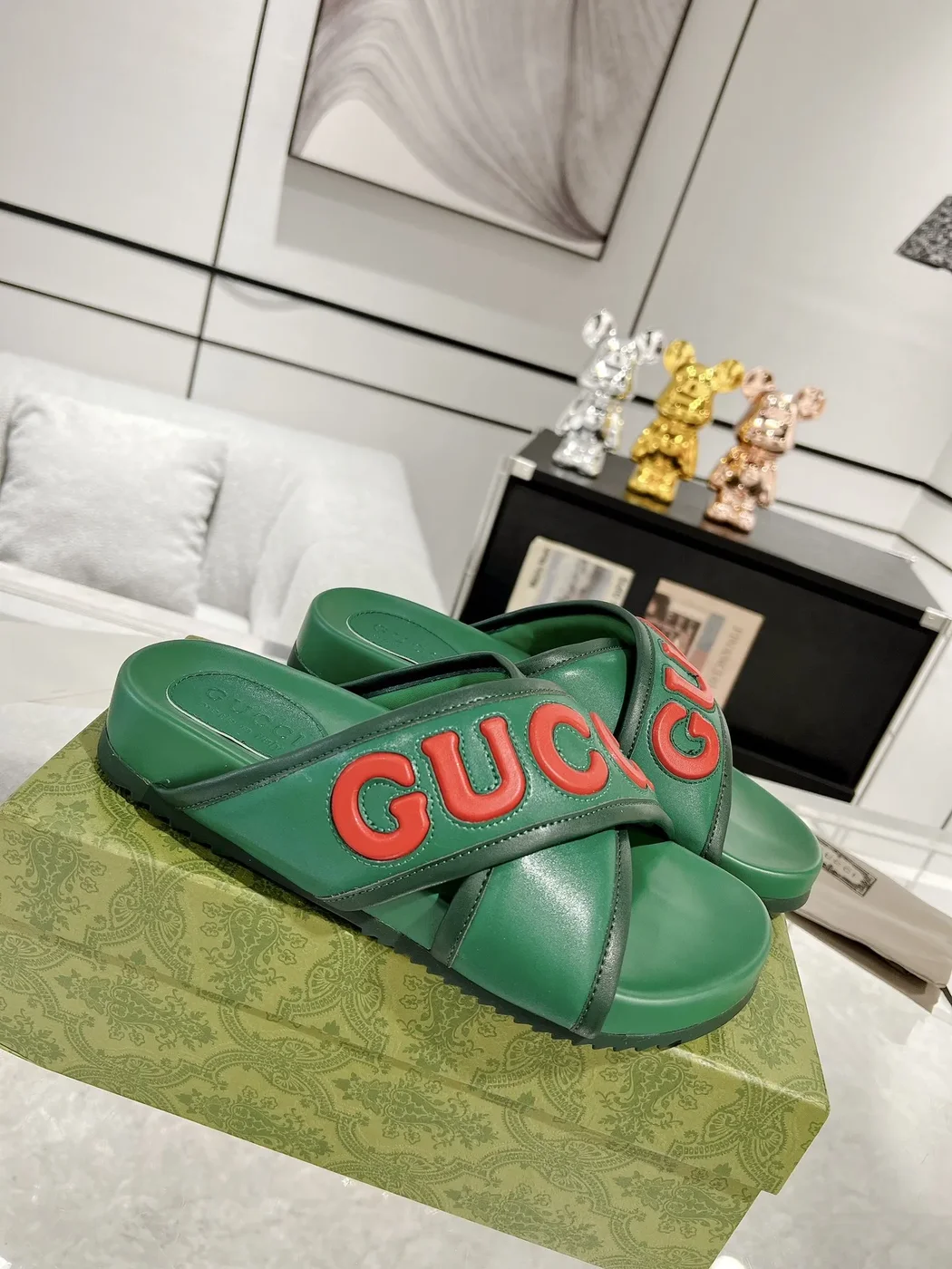 Gucci Couple Slide Sandals Green Edition product view 3