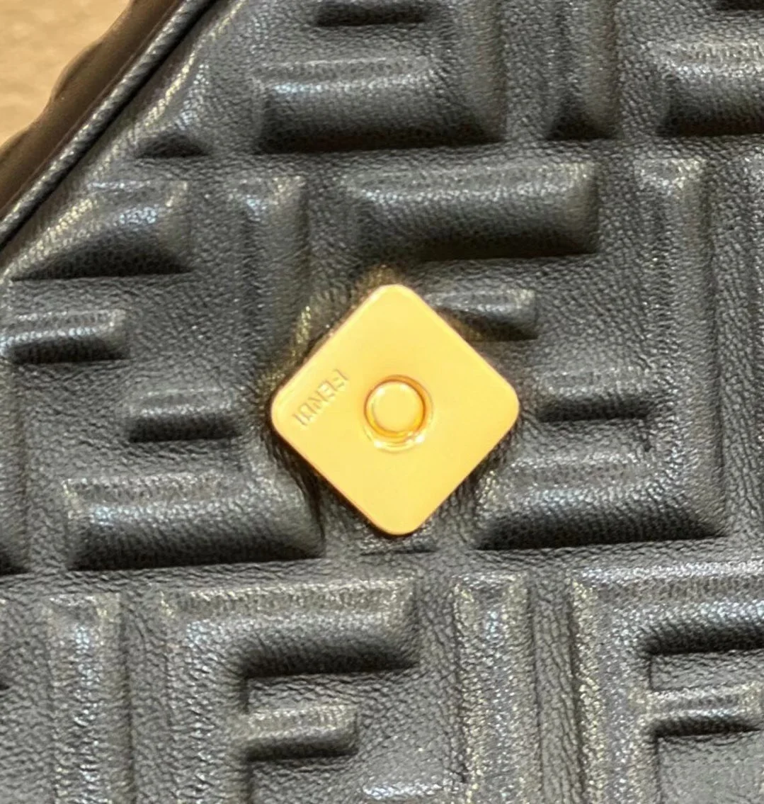 Fendi Baguette Chain Midi Bag In Black Nappa Leather product view 6