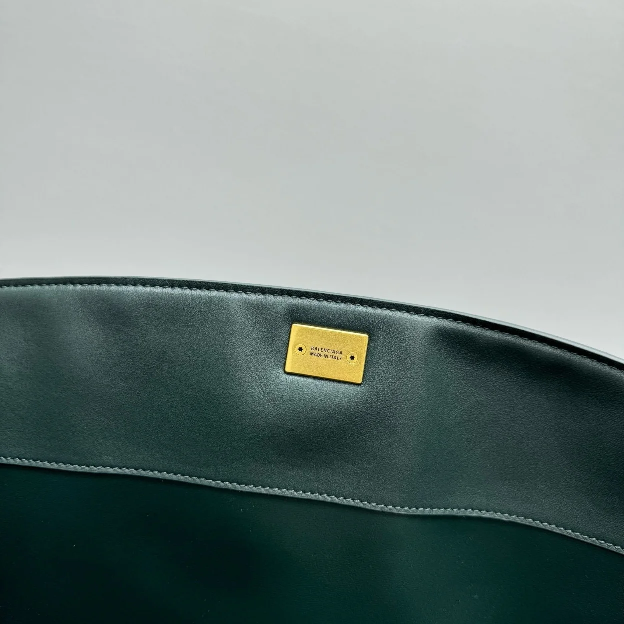 Balenciaga Rodeo Medium Bag in Dark Green Calfskin product view 9