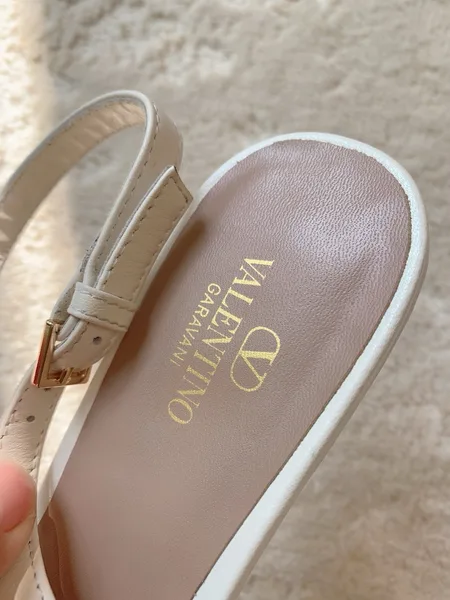 Valentino Bold Edition VLogo Slingback Ballerinas in White Leather product view 8