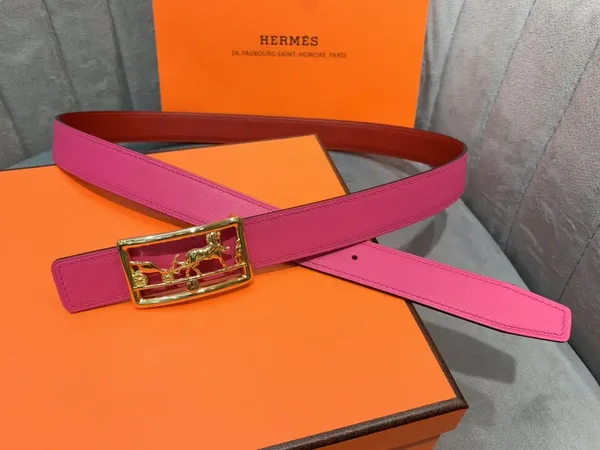 Hermès Red/Bright Pink Reversible Belt with Gold-Tone Horse-and-Carriage Buckle product view 2