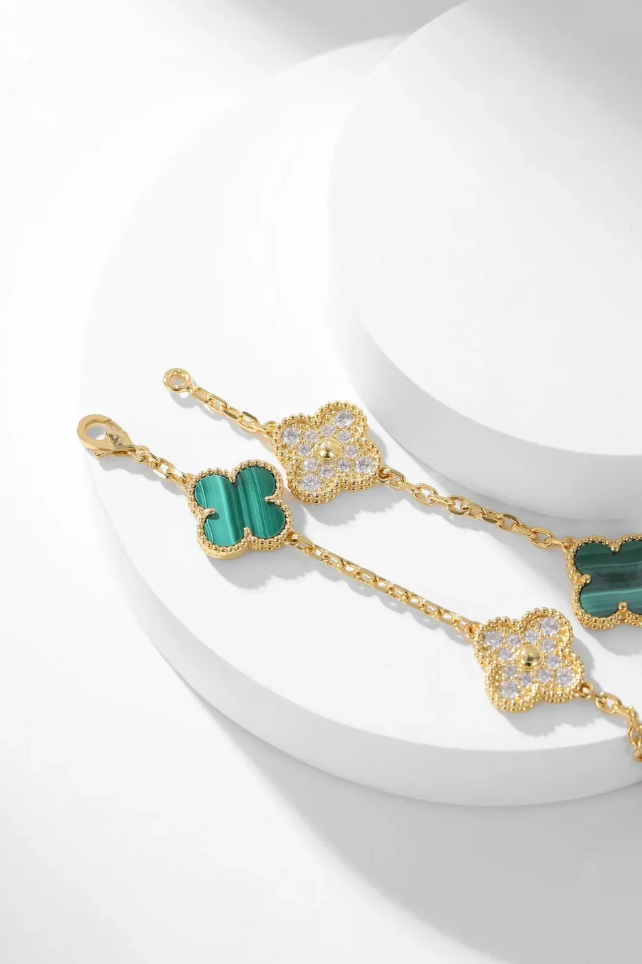 Van Cleef & Arpels Alhambra Green and Pave-Effect Ten-Motif Gold-Tone Necklace product view 7