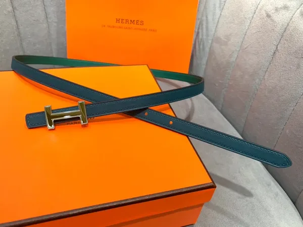 Hermès Green/Black Reversible Belt with Silver-Tone Slim H Buckle product photo