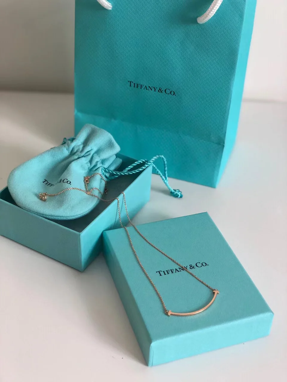 Tiffany & Co. Medium Smooth Smile Necklace Gold-Tone product view 4