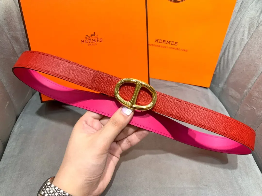 Hermès Red/Bright Pink Reversible Belt with Gold-Tone Oval Buckle product view 5