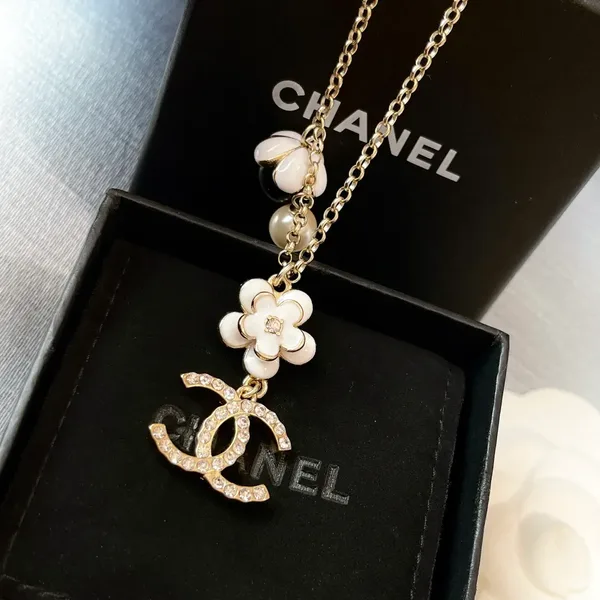 Chanel Flower Pearl-Effect CC Pendant Necklace Gold-Tone product view 8