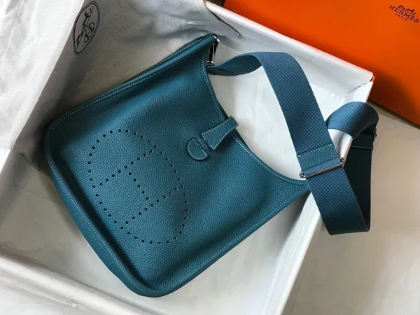 Hermes Evelyne III 29 Bag In Blue Jean Clemence Leather product view 4