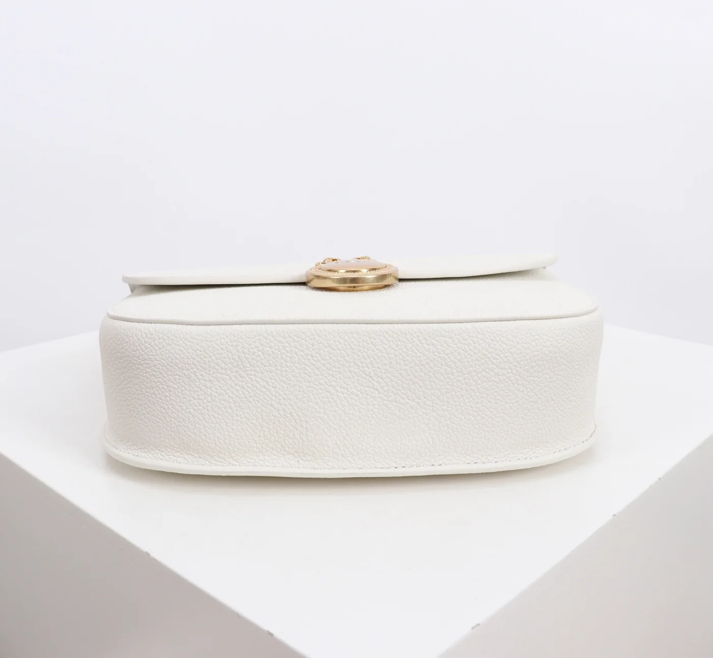Medium Dior Médaillon Flap Bag — White product view 6