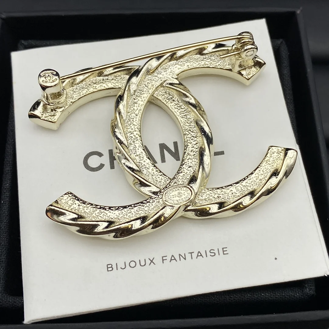 Chanel Slim Pavé CC Brooch Gold-Tone product view 6