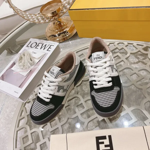 Fendi Match 2024 Sneakers Black White Low product view 2
